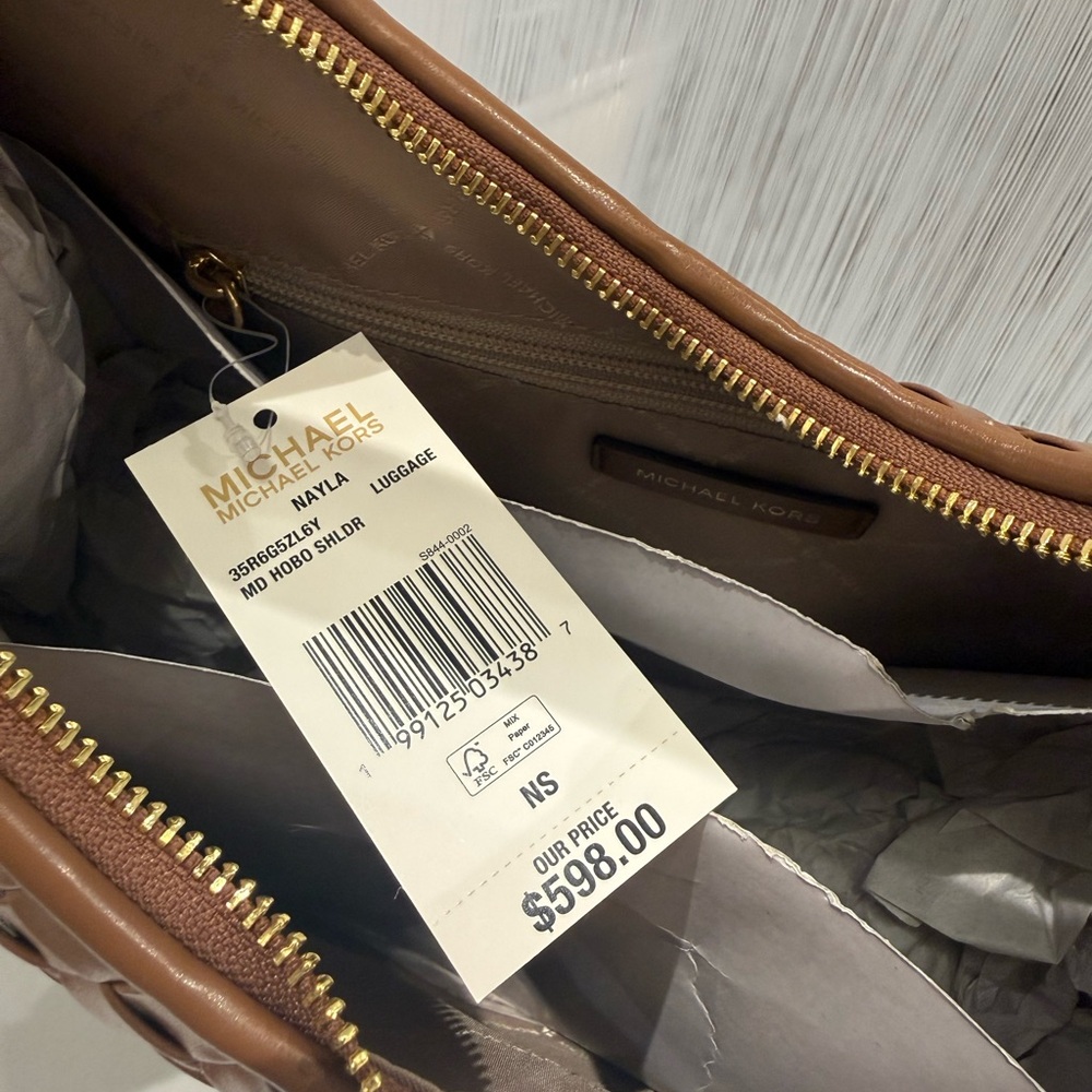 MICHAEL KORS Nayla Medium Woven Shoulder Bag - Picture 10 of 10